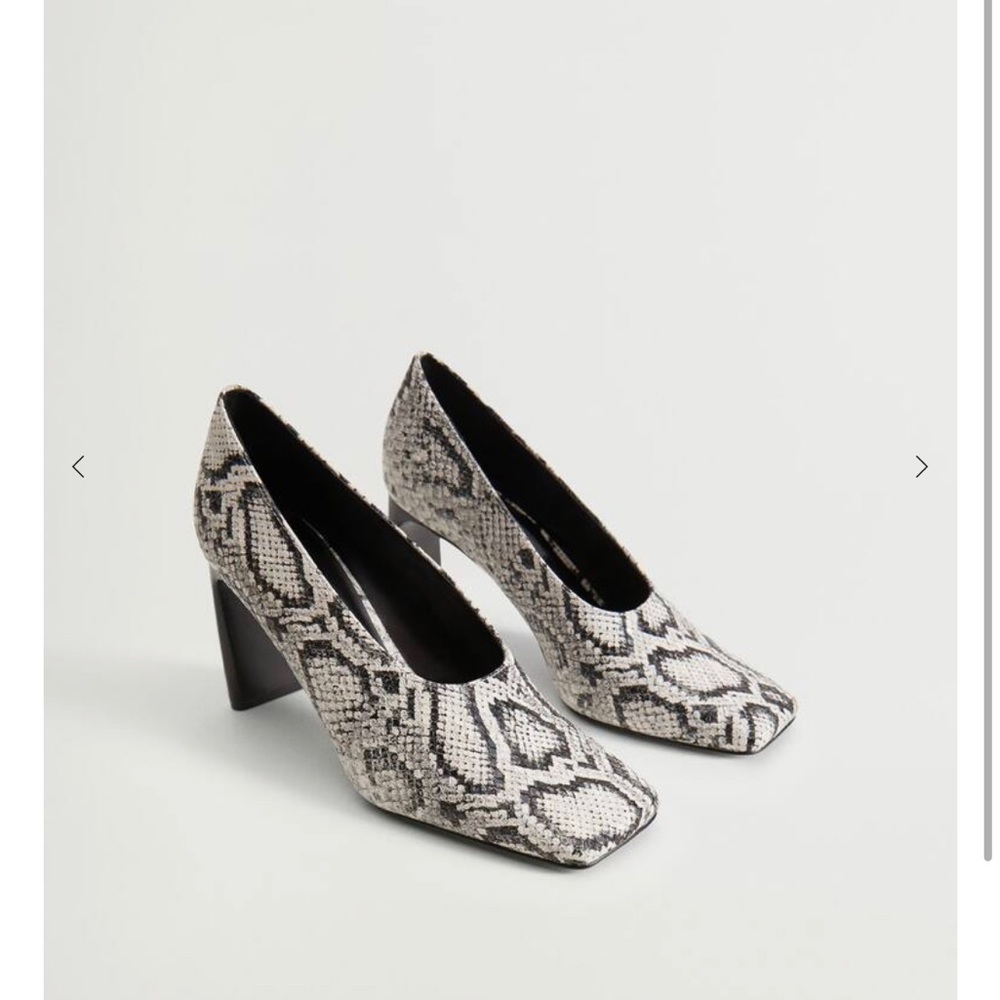 Snake pattern heels